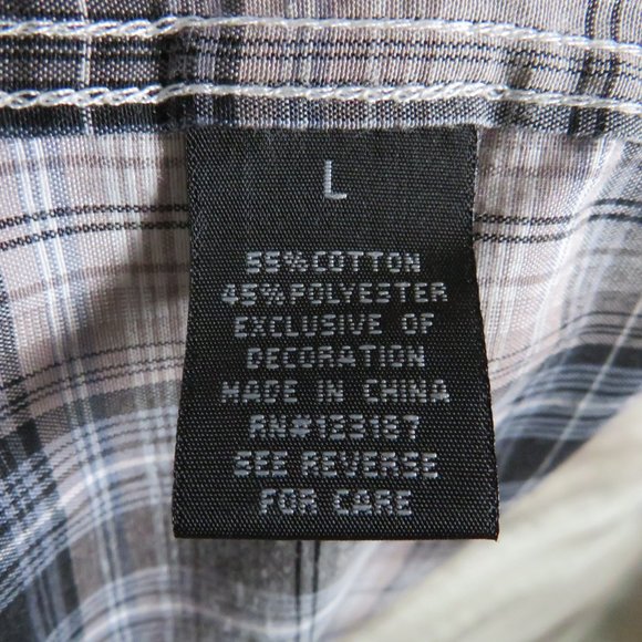 Dickies* Men's Short Sleeve Button Down Curved Hem Chest Pocket Shirt~Size Large - Picture 4 of 9